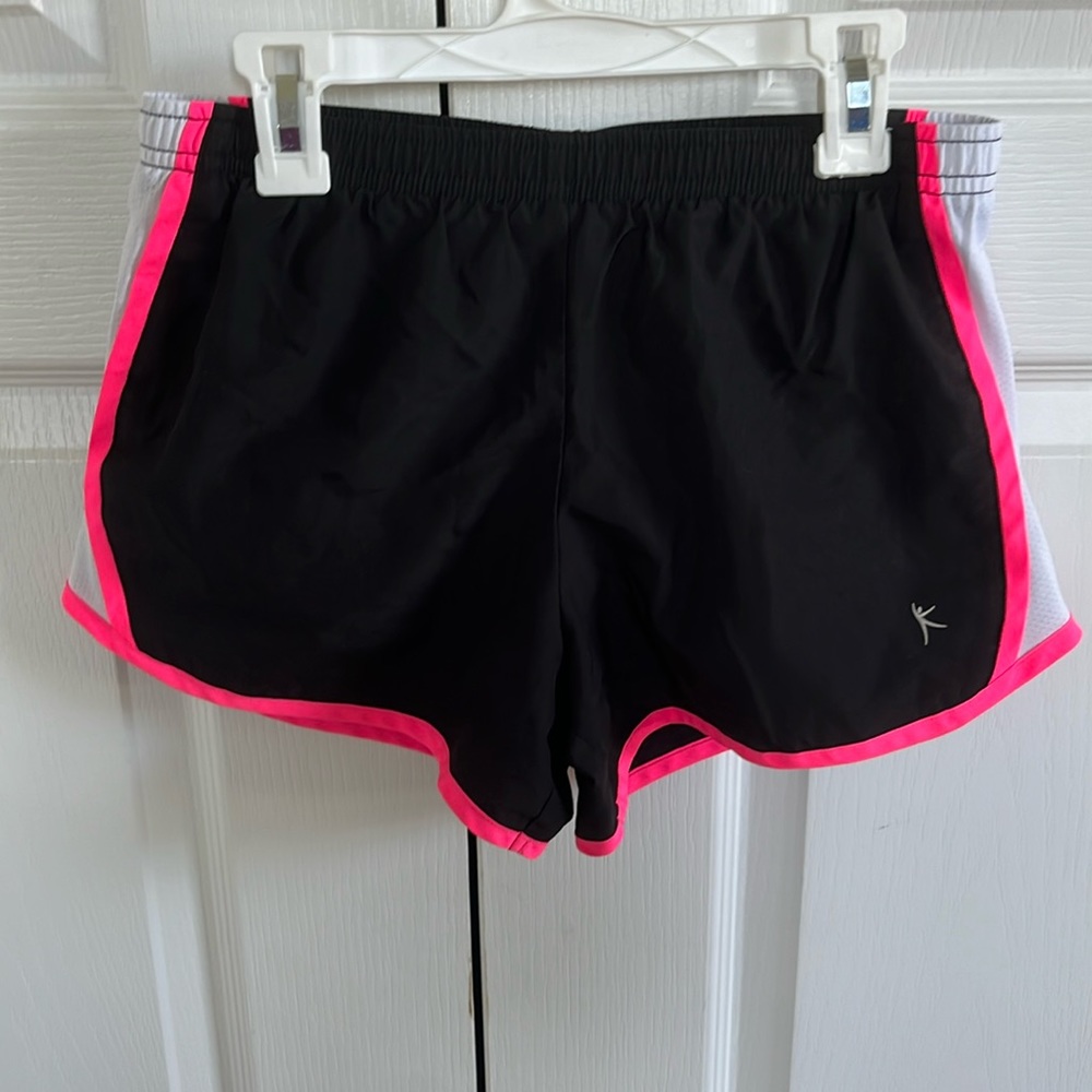 Danskin Now athletic shorts in black + pink size juniors L.